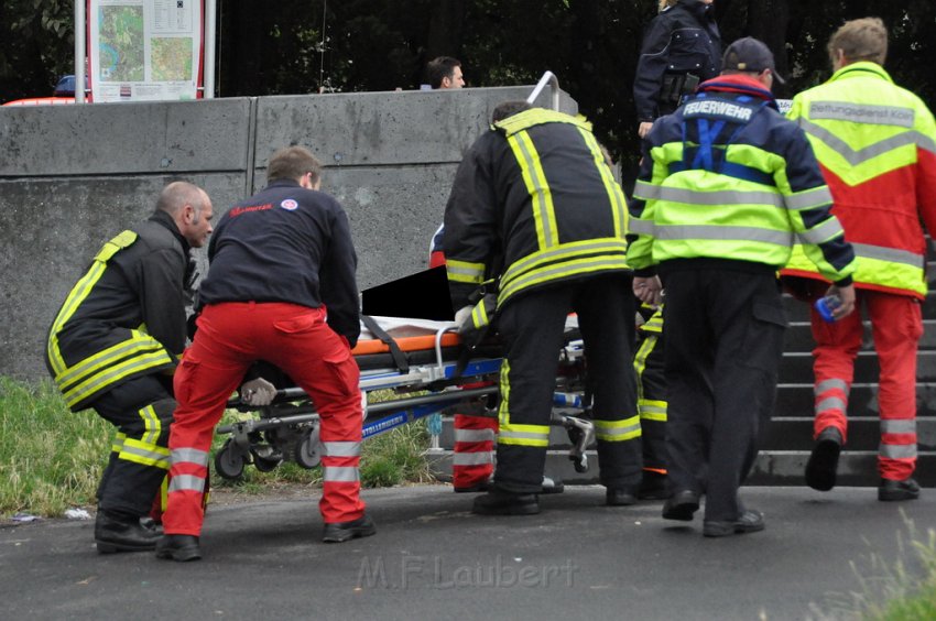 PRhein Koeln Muelheim Hoehe Bootshaus P35.JPG